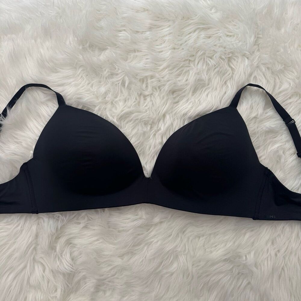 Skims Wireless Form T-shirt Bra Onyx Size 36DDD
